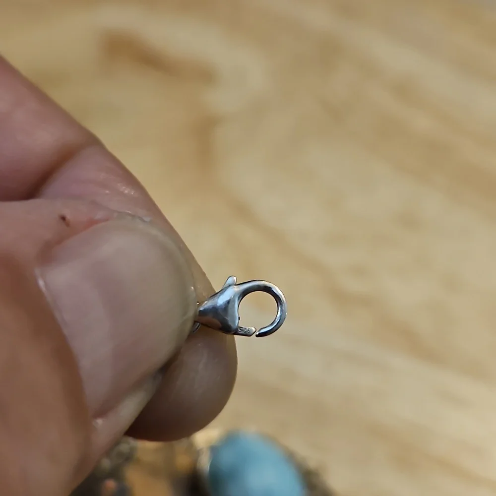 Anne Vaughan Necklace - Picture 3 of 4